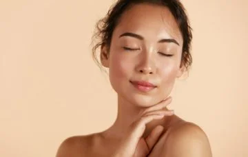 Home 9 Harmonização Facial Rinomodelação